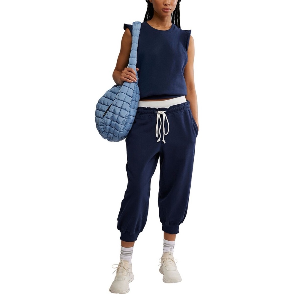 FLUTTER CROPPED JO IN MIDNIGHT NAVY - Picture 9 of 12